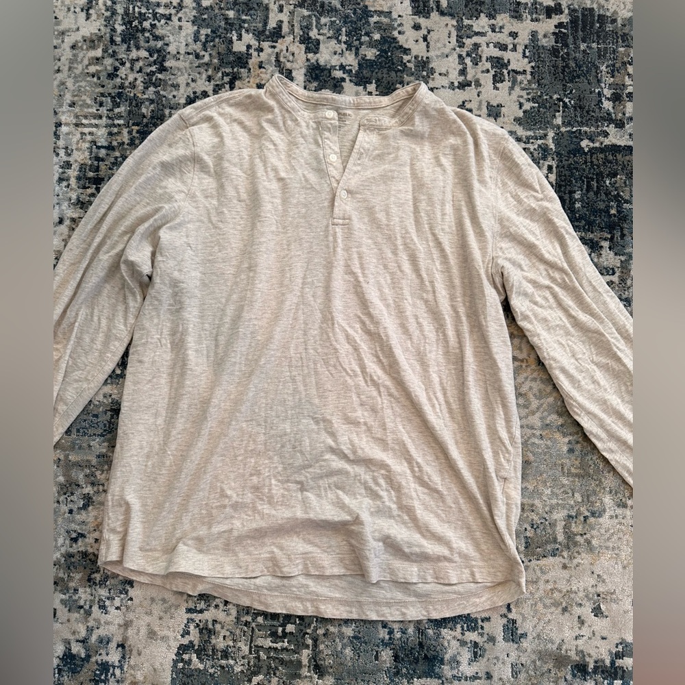 Banana republic Henley shirt